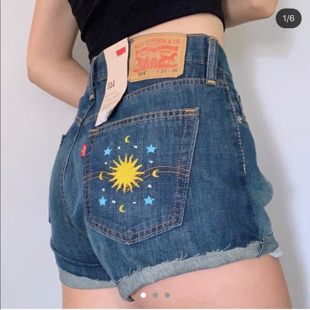 Levi’s Embroidered Shorts